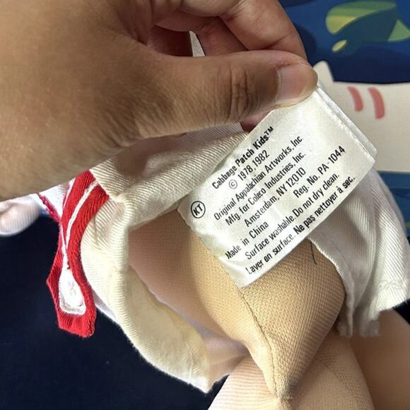 Vintage 1982 Cabbage Patch Kid Doll White Red Sailer Outfit Plush Stuffed - Picture 4 of 12